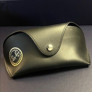 Ray-Ban Classic Black Sunglasses Case